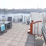 Sonnendeck by WellenRausch